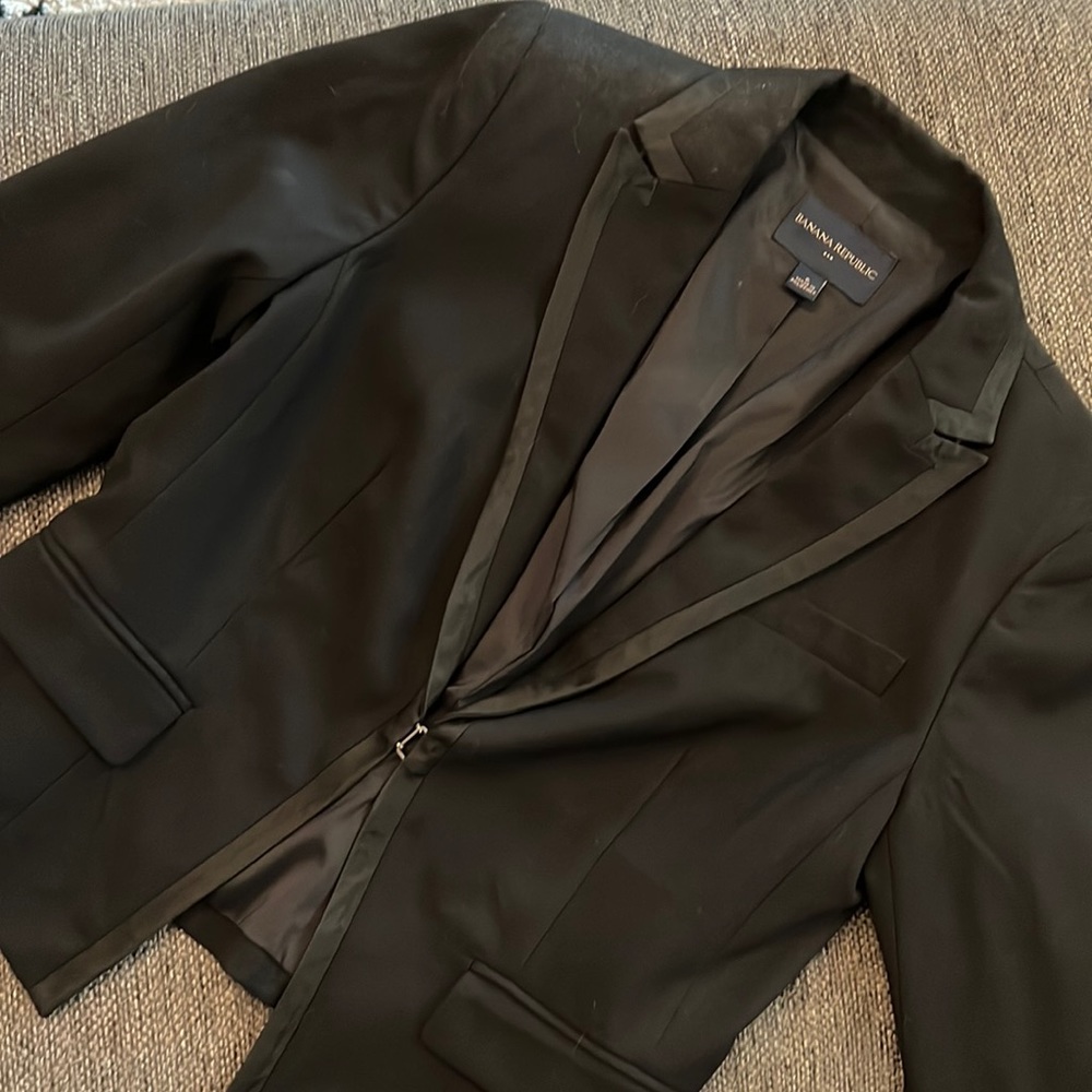 Banana republic black blazer